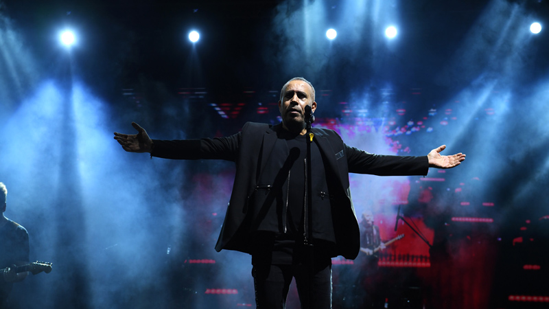 Bursa'da Haluk Levent rüzgarı 6 3 3 1