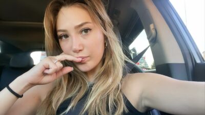 Bomba paylaşım! Sevgilisin kucağında…