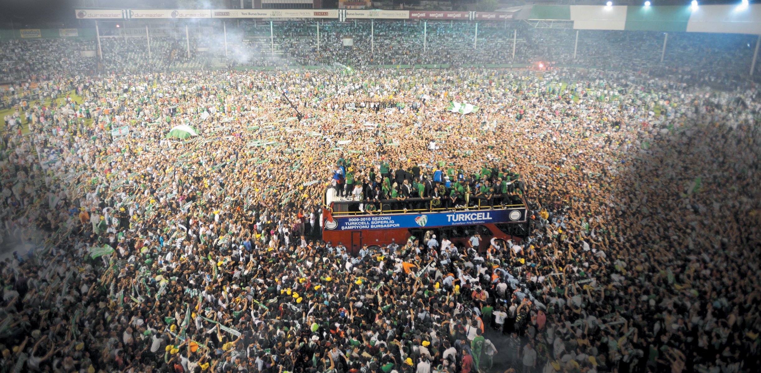 Bursa’da Bursaspor’un büyük günü! Her şeyin başladığı yerde 1963 adet… Bursa’da Bursaspor’un büyük günü! Her şeyin başladığı yerde 1963 adet…