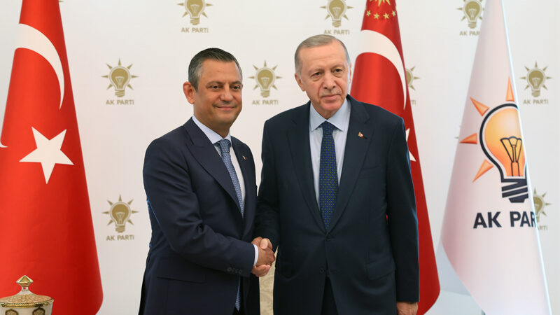 Cumhurbaşkanı Erdoğan, CHP lideri Özel’i kabul etti