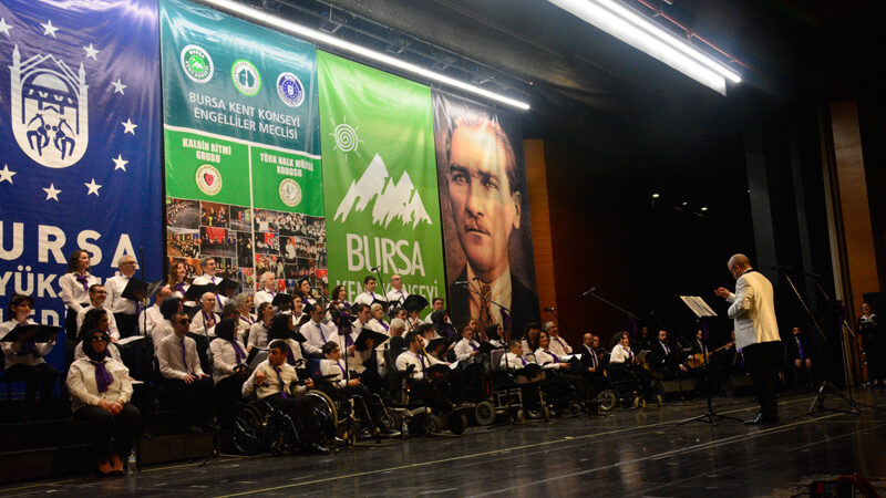 Bursa’da Engelliler Haftası’nda Türk Halk Müziği konseri Bursa Büyükşehir Belediyesi Bursa Kent Konseyi Engelliler Meclisi Türk Halk