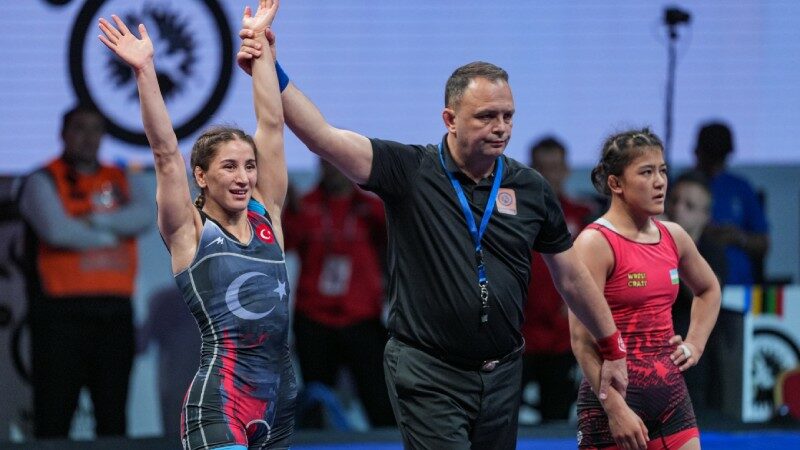 Milli Güreşçi Zeynep Yetgil, Paris 2024’e kota aldı Güreşte Dünya Olimpiyat Elemeleri kadınlar 53 kiloda Zeynep Yetgil, Paris