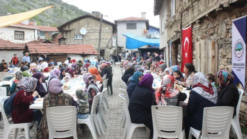 Bursa’da 670 yıllık gelenek! Bursa'nın Keles ilçesine bağlı Sorgun Mahallesi'nde 670 yıldır pişen yemek