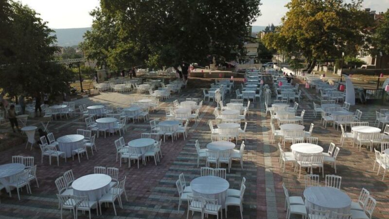 Bursa’nın bu ilçesinde evlenecek gençlere düğün salonu ücretsiz Orhaneli Belediyesi'nin düğün salonu evlenecek gençlere ücretsiz olacak.