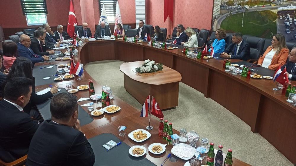 Bursa’da önemli imza! Almanya’dan sonra Hollanda…