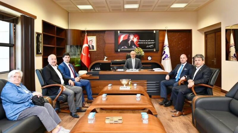 Bulgaristan seçimleri için Bursa’nın bu ilçesinde sandık kurulacak Bulgaristan’ın Bursa Konsolosu Evtim Rangelov ve Bursa Ticari Ataşesi Lyubomir