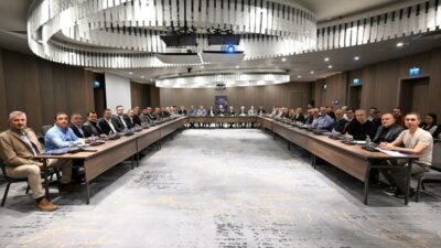 Bursa’da otomotiv zirvesi!