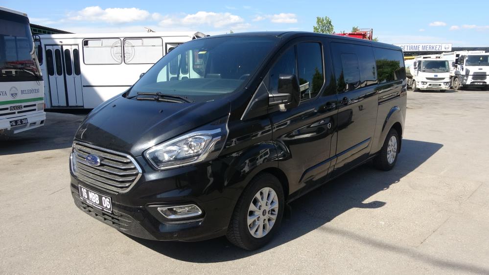 Bursa’da belediye başkanı, makam aracını satışa çıkardı