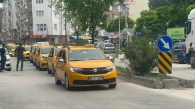 Mudanya’da taksici ve minibüsçülerden protesto