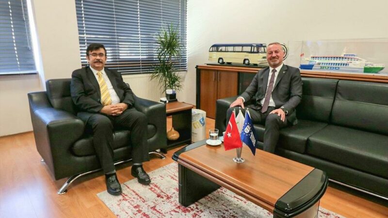 Bursa’da BURULAŞ’tan önemli talepler! İlçe Belediye Başkanı Karabatı iletti…