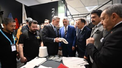 Ticaret Bakanı Bolat’tan HOMETEX Fuarı’na ziyaret