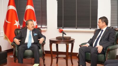 Osmangazi Belediye Başkanı Aydın’dan Cavit Çağlar’a övgü dolu sözler; ‘Desteğinizi her zaman hissediyoruz’