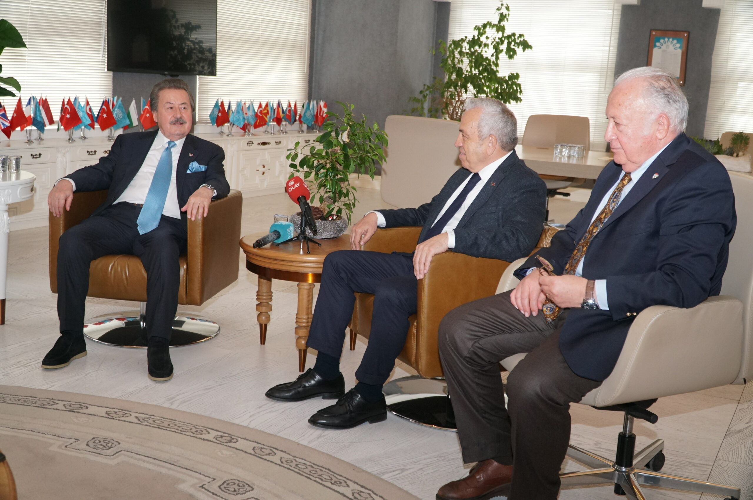 Efsane Başkan Cavit Çağlar’dan dikkat çeken Bursaspor sözleri Efsane Başkan Cavit Çağlar’dan dikkat çeken Bursaspor sözleri