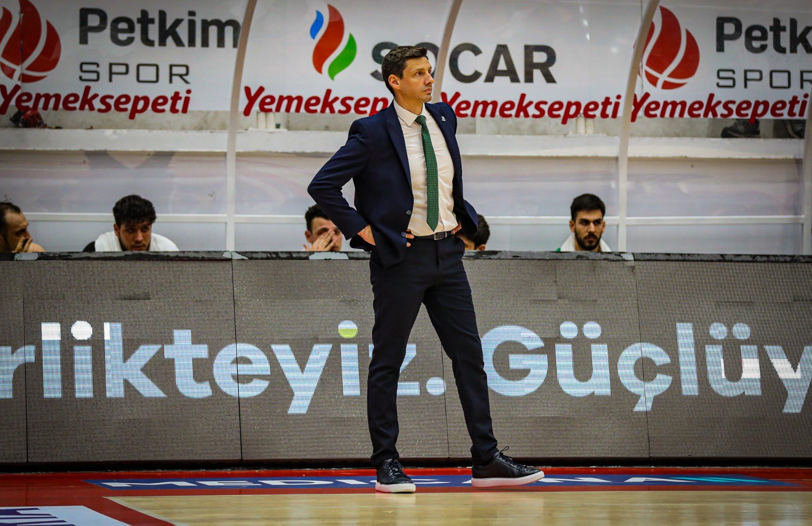 Bursaspor Basketbol’da Başantrenör Serhan Kavut kararı! Devam mı, tamam mı? Bursaspor Basketbol’da Başantrenör Serhan Kavut kararı! Devam mı, tamam mı?