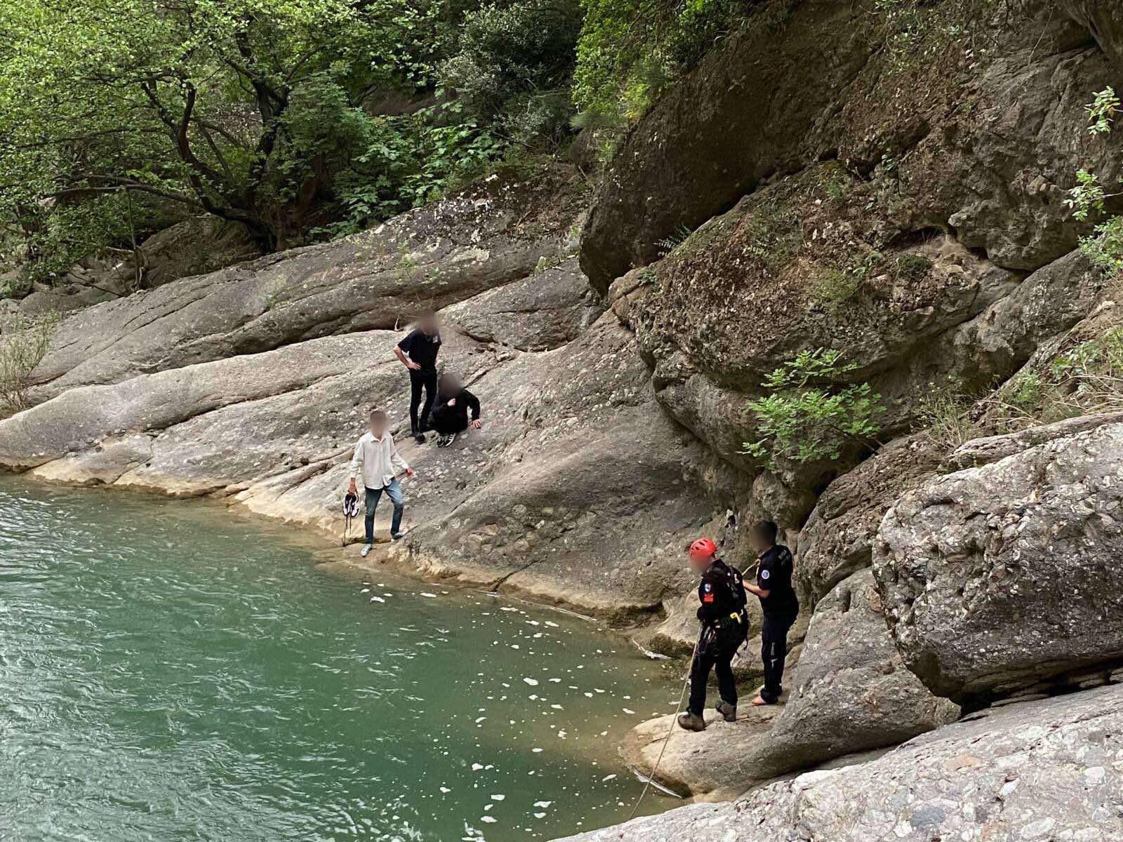 Bursa’da kâbusu yaşadılar! Dere kenarında oturan 3 kişi…