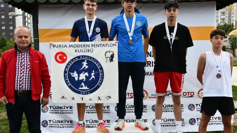Büyükşehirli sporculardan 4 madalya Ankara'da gerçekleştirilen Modern Pentatlon Türkiye Şampiyonası ve Milli Takım seçme