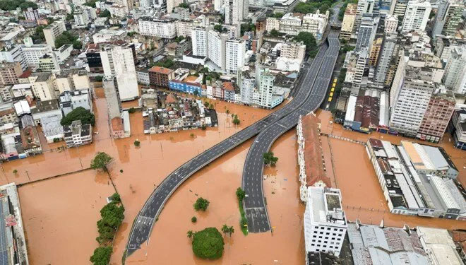Brezilya’daki sel felaketinde ölenlerin sayısı 107’ye yükseldi Brezilya’daki sel felaketinde ölenlerin sayısı 107’ye yükseldi