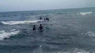 Arkadaşları ile serinlemek için girdiği denizde boğuldu