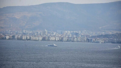 Çöl tozu Türkiye’de: İzmir ve Balıkesir’de hava kalitesi düştü