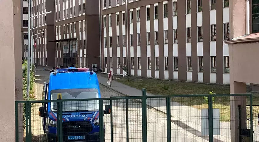 Başının ağrıdığını söyledi! Üniversiteli İrem yatağında ölü bulundu