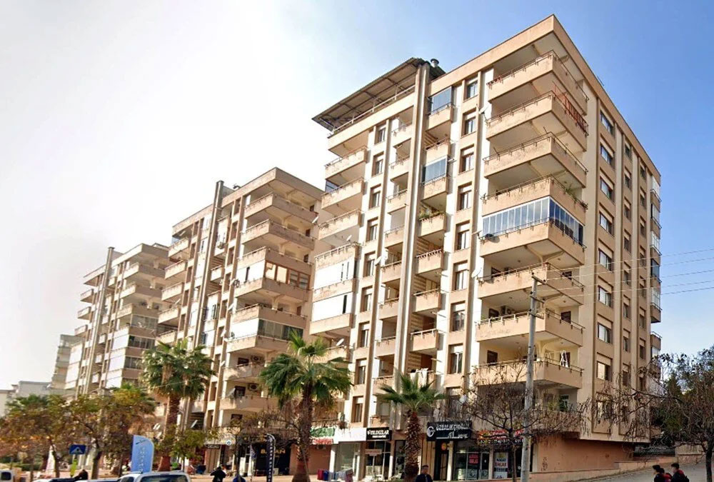 Depremde 150 kişinin öldüğü sitenin zemin etüdü göz kararıyla yapılmış