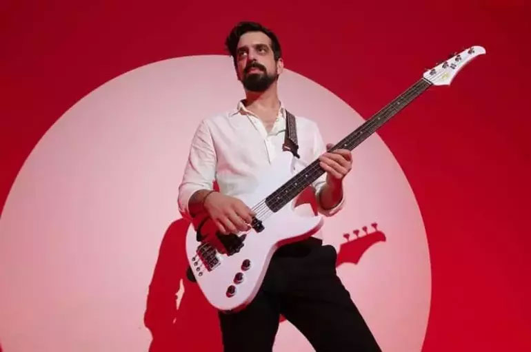 Sevgilisini darp eden ünlü müzisyen hakim karşısına çıktı: Aşık olduğumu düşündüm