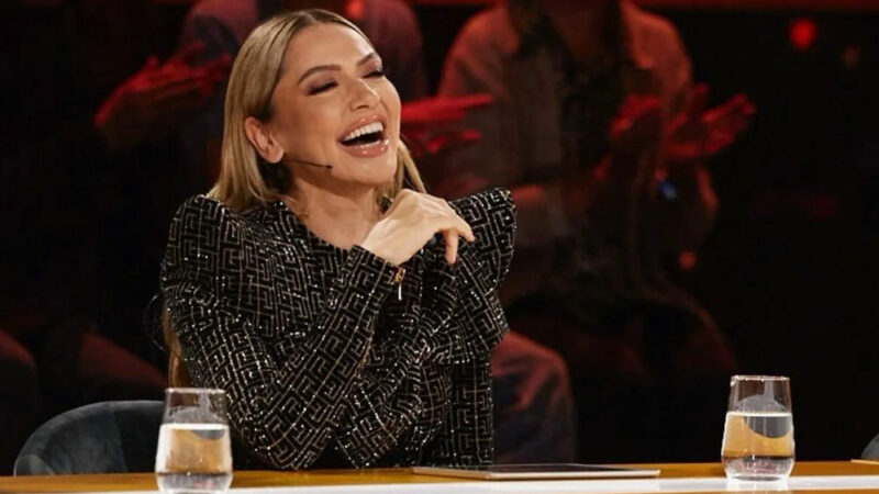Hadise Belçika’daki bir müzik yarışmasında jüri üyesi oldu Ünlü şarkıcı Hadise, Belçika'da düzenlenen Sing Again adlı programda jüri