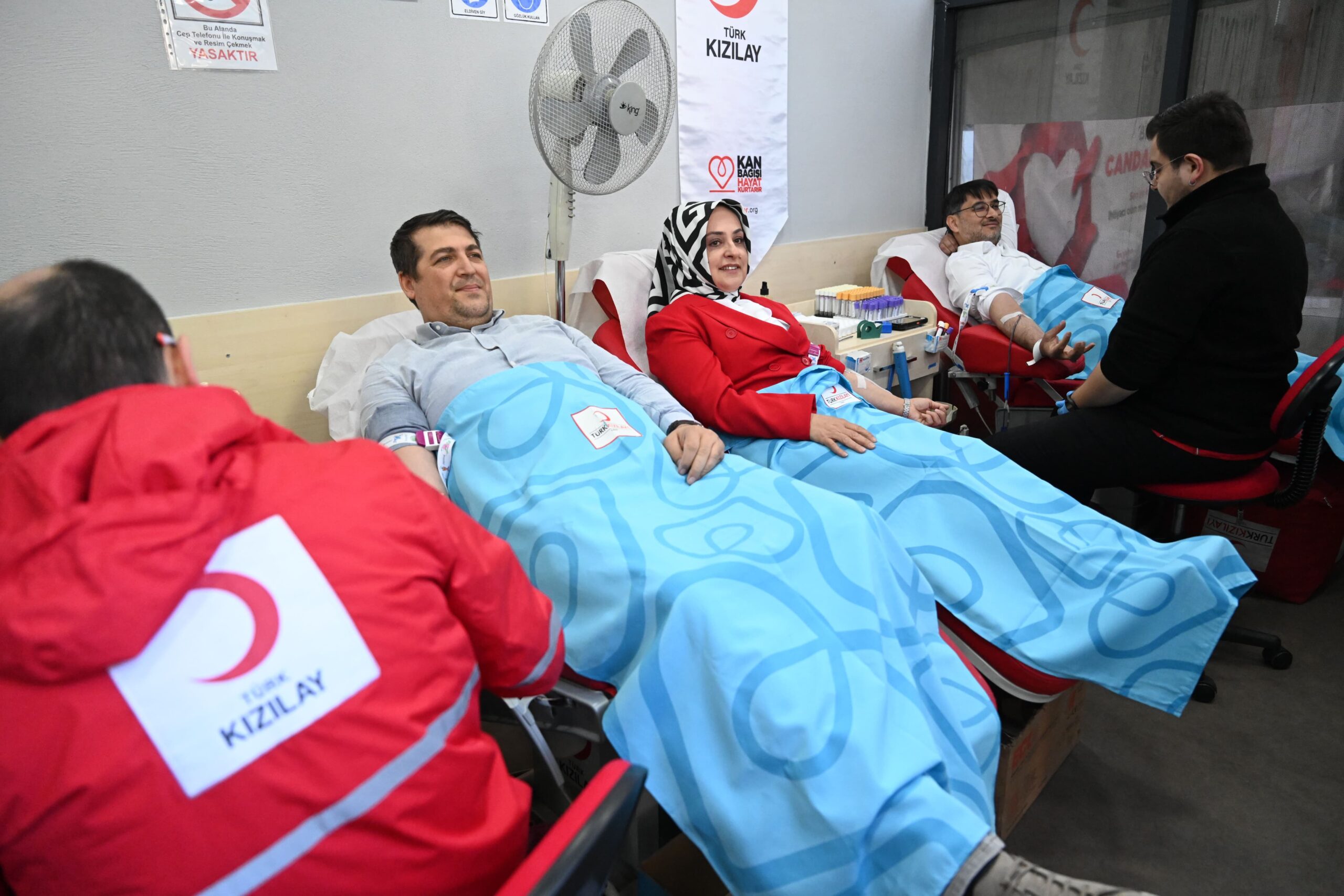 AK Parti Bursa İl Başkanlığı’ndan kan bağışı kampanyasına destek