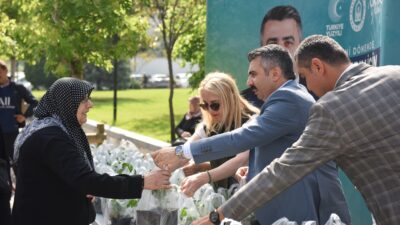 Bursa’da 50 bin fide dağıtıldı