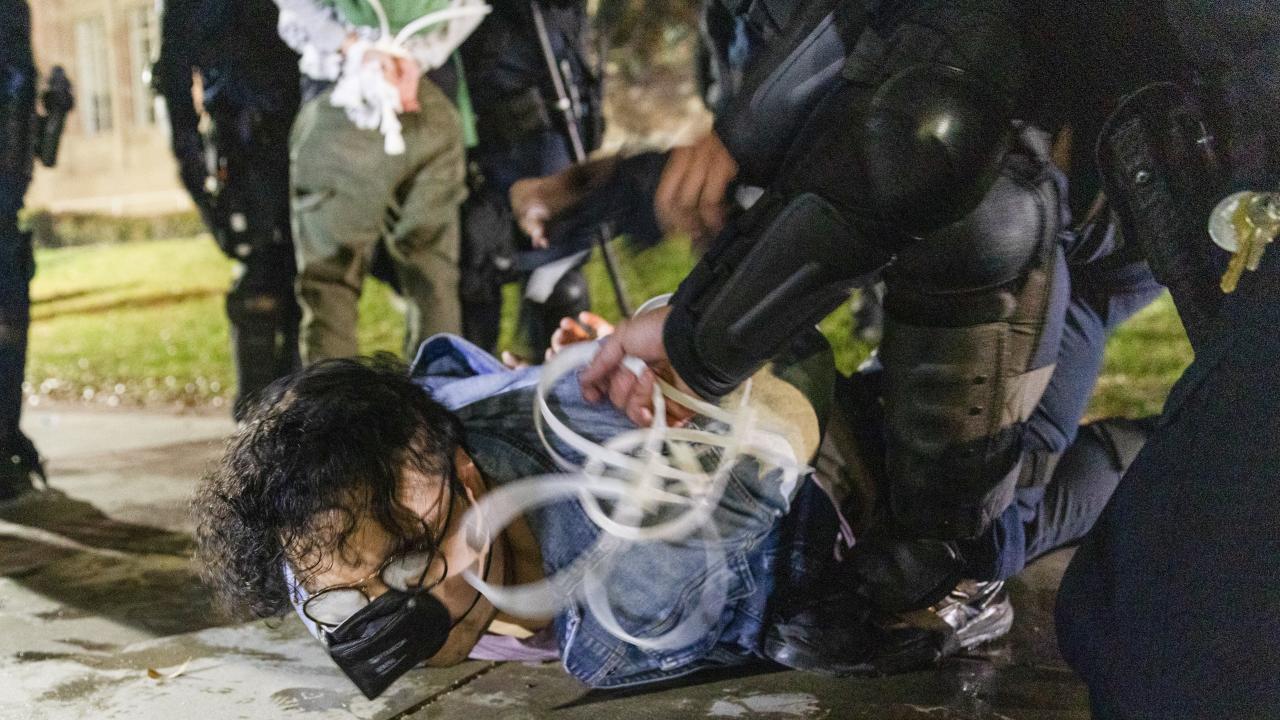 ABD üniversitelerinde İsrail zulmü: En az 2 bin gözaltı