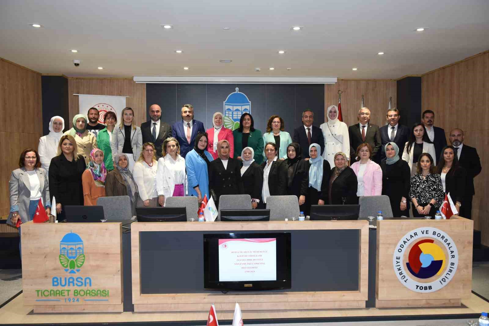 Bursa’daki üreten kadınlara Bakanlık’tan destek Bursa’daki üreten kadınlara Bakanlık’tan destek