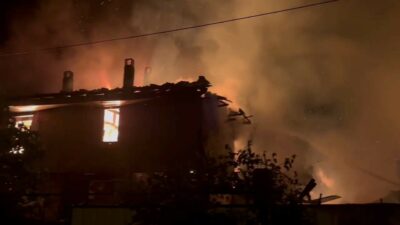 Bursa’da korku dolu anlar! 3 ev kullanılamaz hale geldi