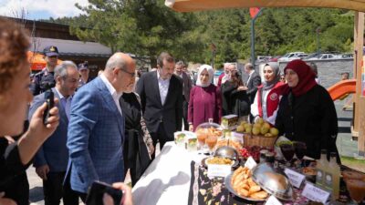 Türk Mutfağı Haftası etkinlikleri altıncı gününde Gürsu’da konuklarını ağırladı. Birbirinden