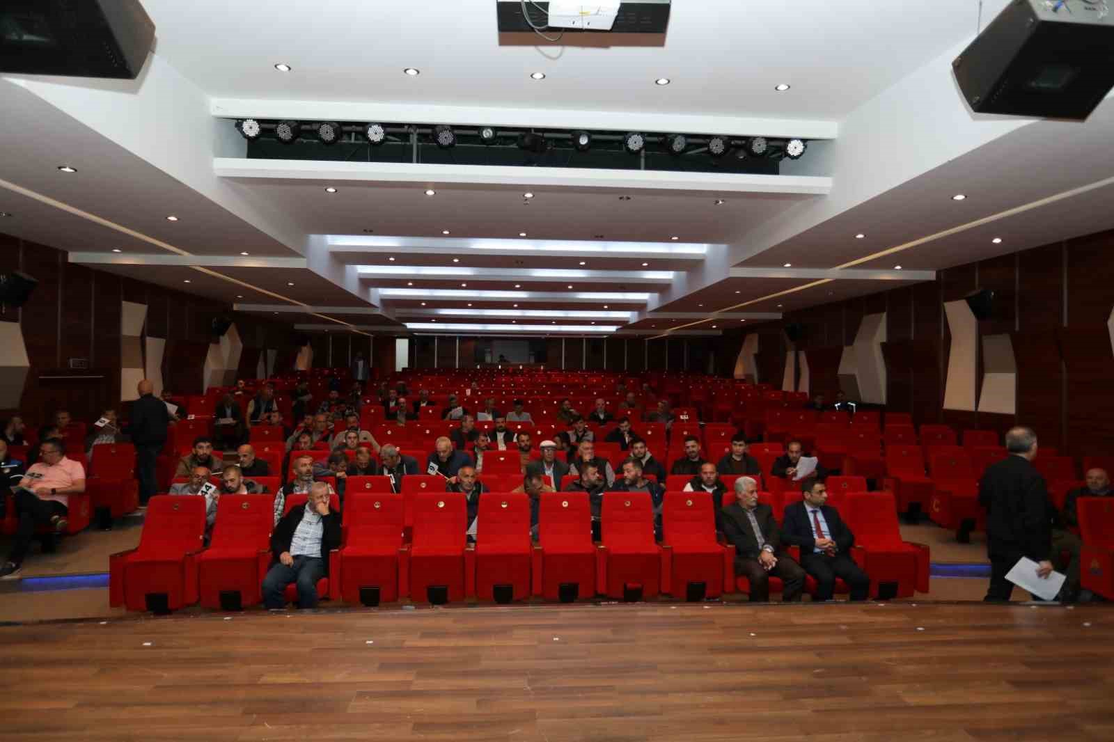 Bursa’da İnegöl Belediyesi Hayvan Pazarı kotra fiyatları belli oldu