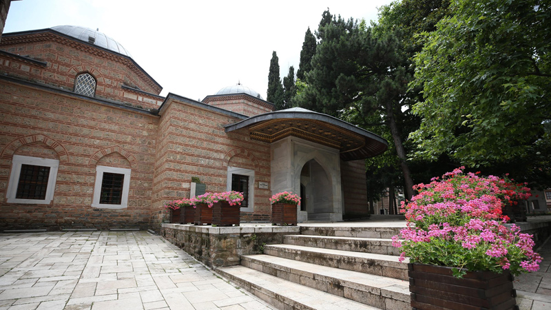 Bursa’daki bu tarihi yere ziyaretçi akını