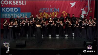 Şef Zeynep Göknur Yıldız yönetimindeki Nilüfer Çoksesli Koro, 17 şehirden