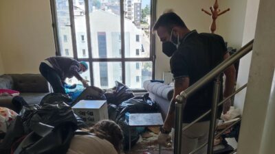 Bursa’da bir evden 8 ton çöp çıktı