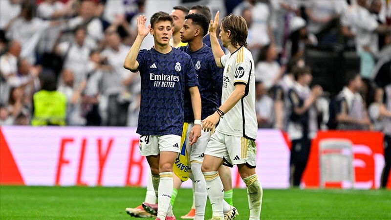 La Liga’da şampiyon Real Madrid İspanya 1. Futbol Ligi'nde (La Liga) 2023-2024 sezonunun şampiyonu Real