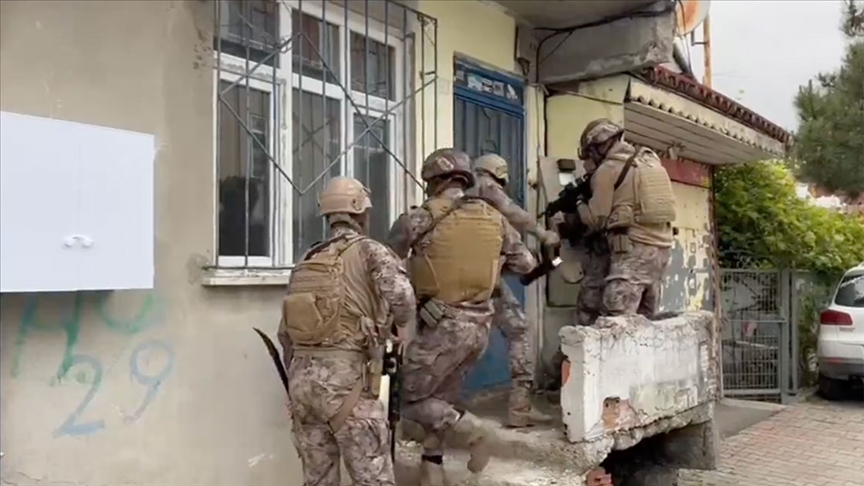 Organize suç örgütlerine operasyon: Çok sayıda gözaltı var