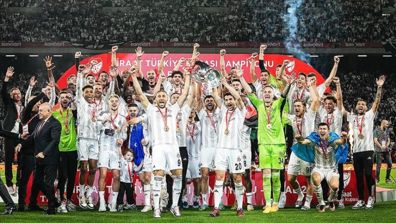 Beşiktaş, Trendyol Süper Lig'de 26 yıl sonra puan ortalaması bakımından