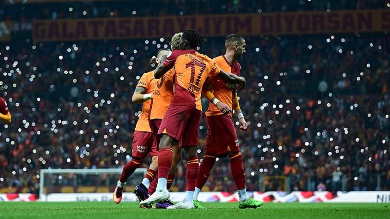 Süper Lig'de son 3 haftaya en yakın takipçisi Fenerbahçe'nin 6