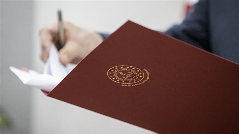 Milli Eğitim Bakanlığı (MEB), ortaokul öğrencileri için bu yaz tatilinde