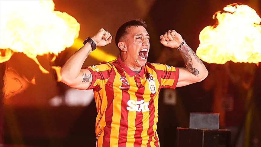 Muslera, Süper Lig tarihine geçti 1 thumbs b c d54040cf6f824b241167370e0b8ecd0a