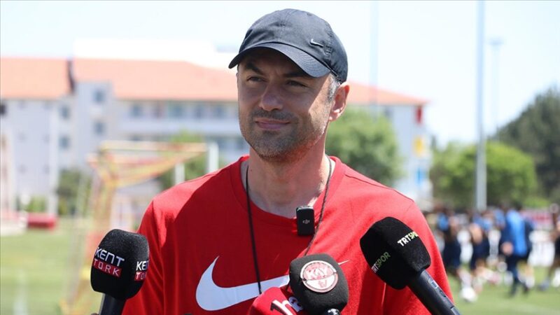 Kayserispor Teknik Direktörü Yılmaz, Fenerbahçe ile yapacakları maça ilişkin, "Eğer