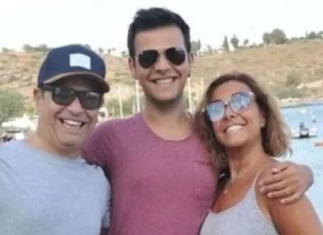 Oğlu cinsiyet değiştirmeye karar vermişti! Yeni pozlarını paylaştı Oğlu cinsiyet değiştirmeye karar vermişti! Yeni pozlarını paylaştı