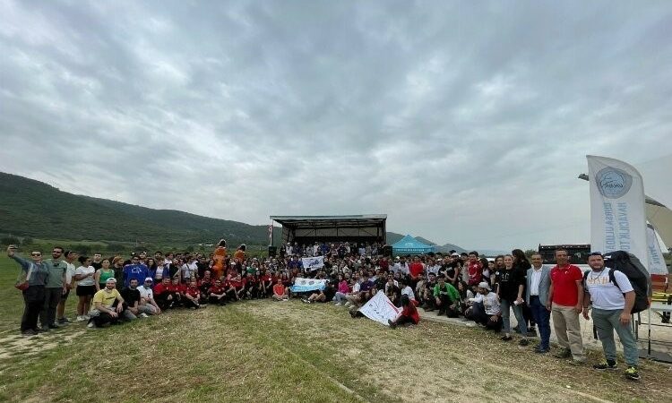 Bursa Uludağ Üniversitesi ve Nilüfer Belediyesi’nin ortaklaşa düzenlediği "Üni Uçuş