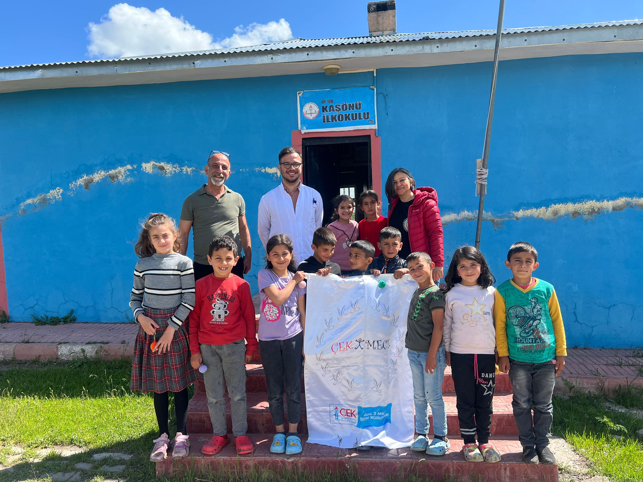 ÇEK(İ)MECE Projesi Ağrı Tutak’ta umut ve mutluluk dağıttı