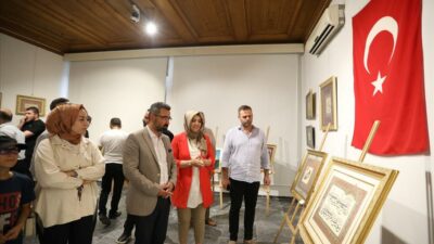 ‘Mühre’ Tezhip Sergisi, İnegöl Kent Müzesi’nde görücüye çıktı