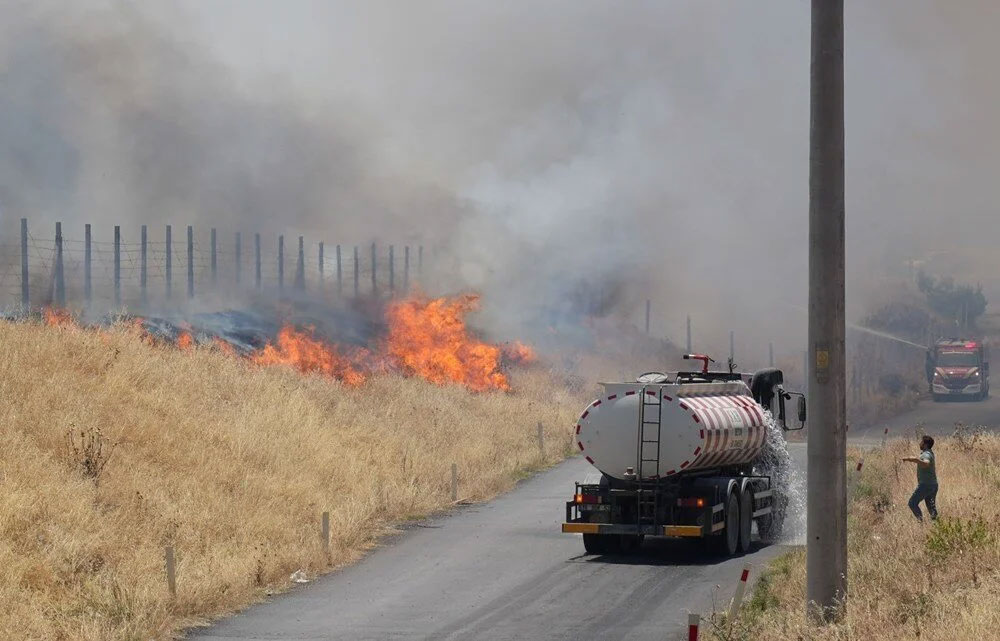 Ayvalık’taki yangın kontrol altında Ayvalık’taki yangın kontrol altında