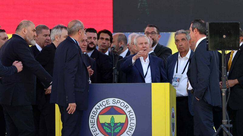 Fenerbahçe’nin kongresinde gerginlik Fenerbahçe Kulübünün seçimli olağan genel kurulunda gerginlik yaşandı.